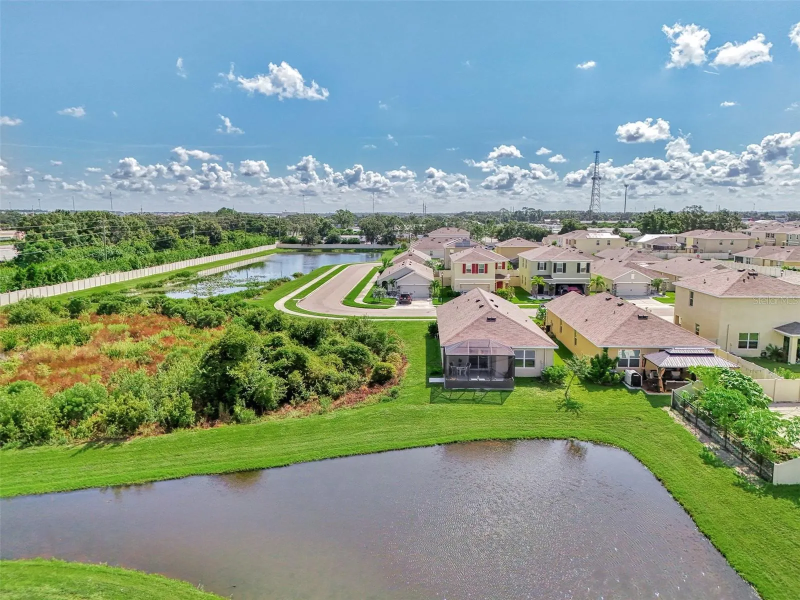 3812 GOLDEN ORIOLE PKWY