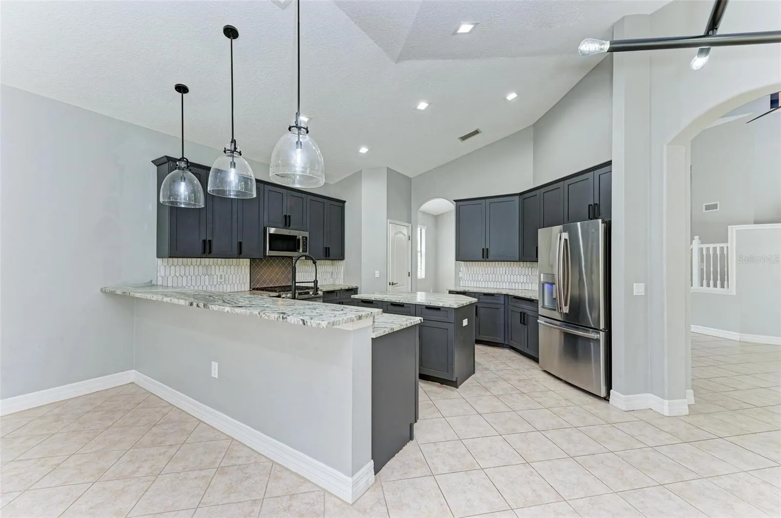 6423 ROYAL TERN CIR