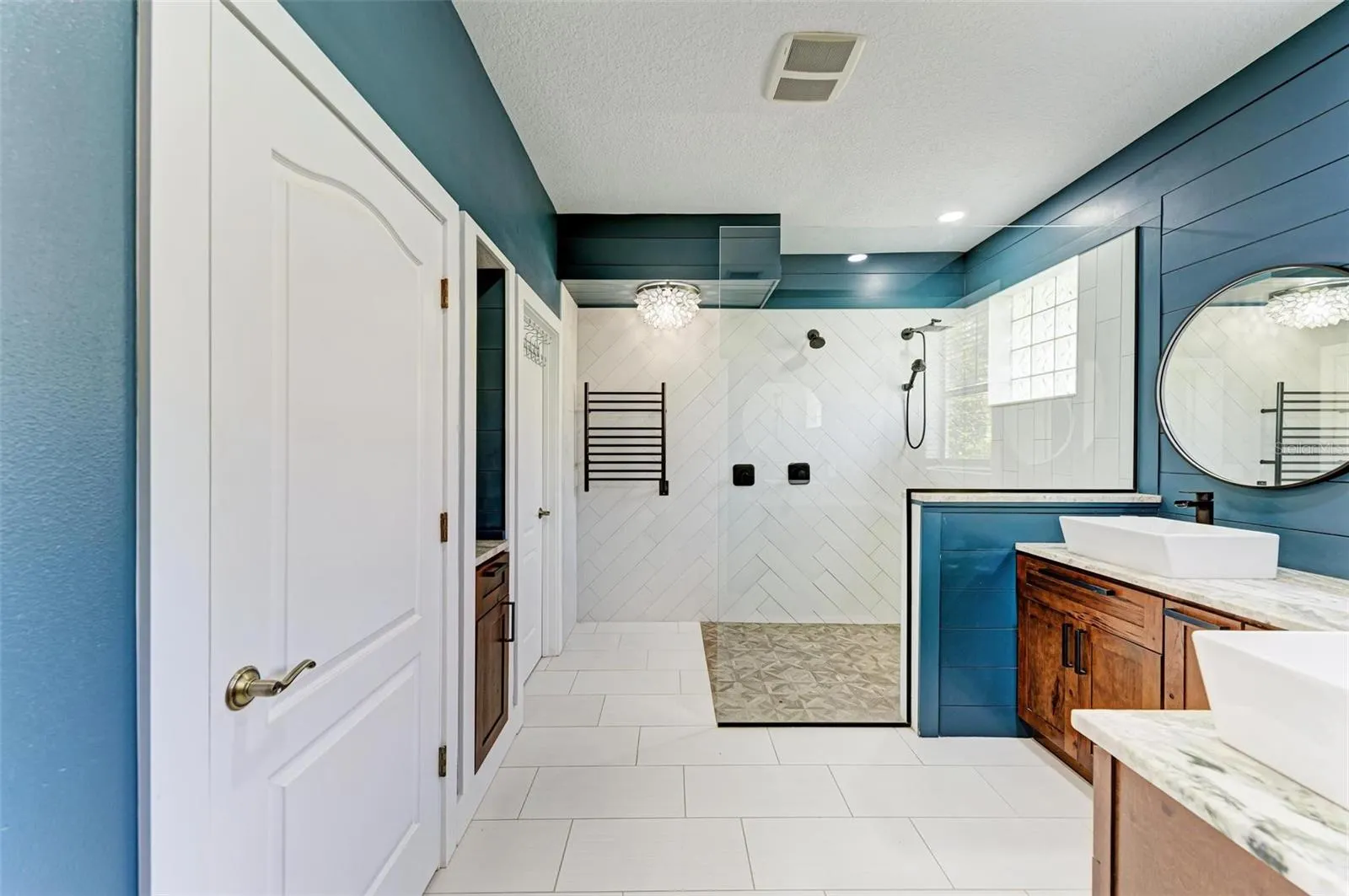 6423 ROYAL TERN CIR