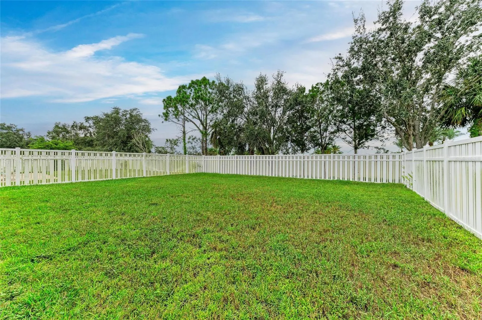 5234 AQUA BREEZE DR