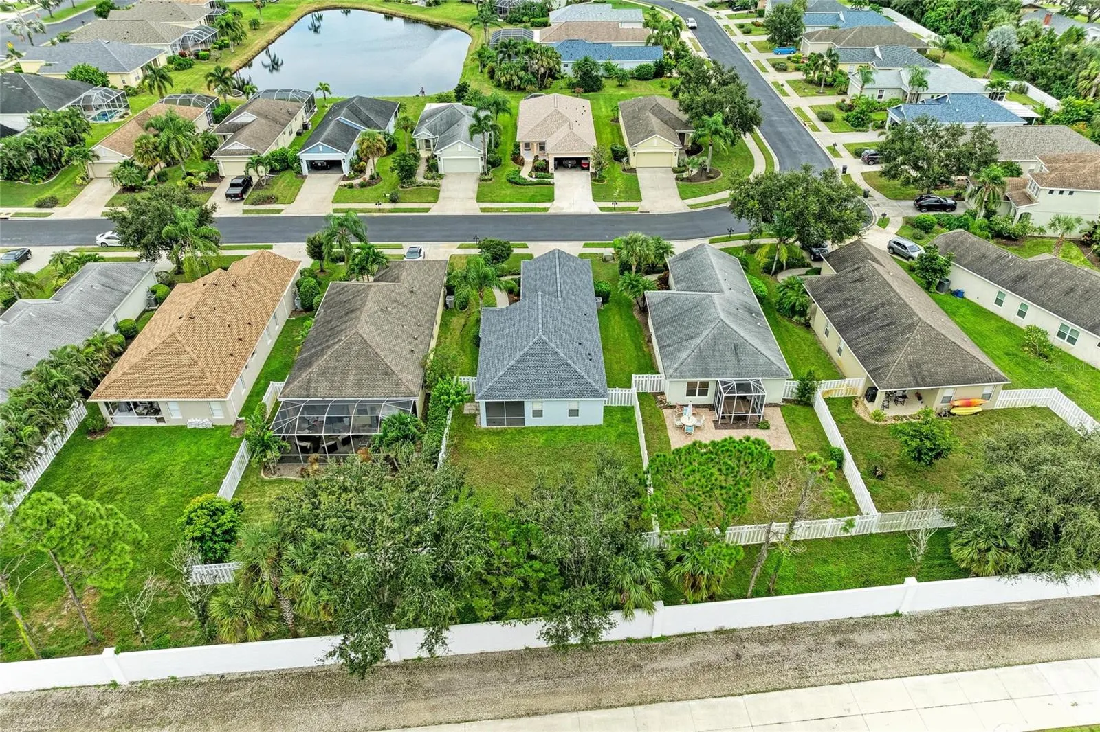 5234 AQUA BREEZE DR