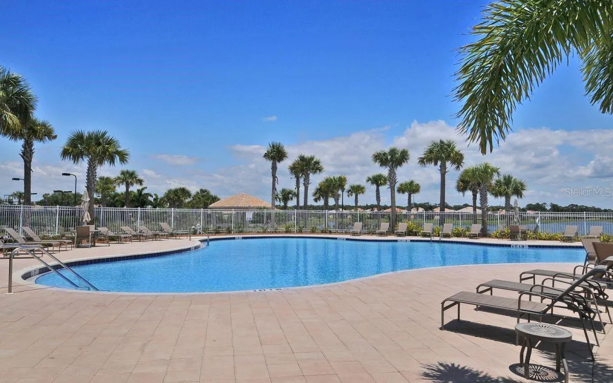 1707 BURGOS DR