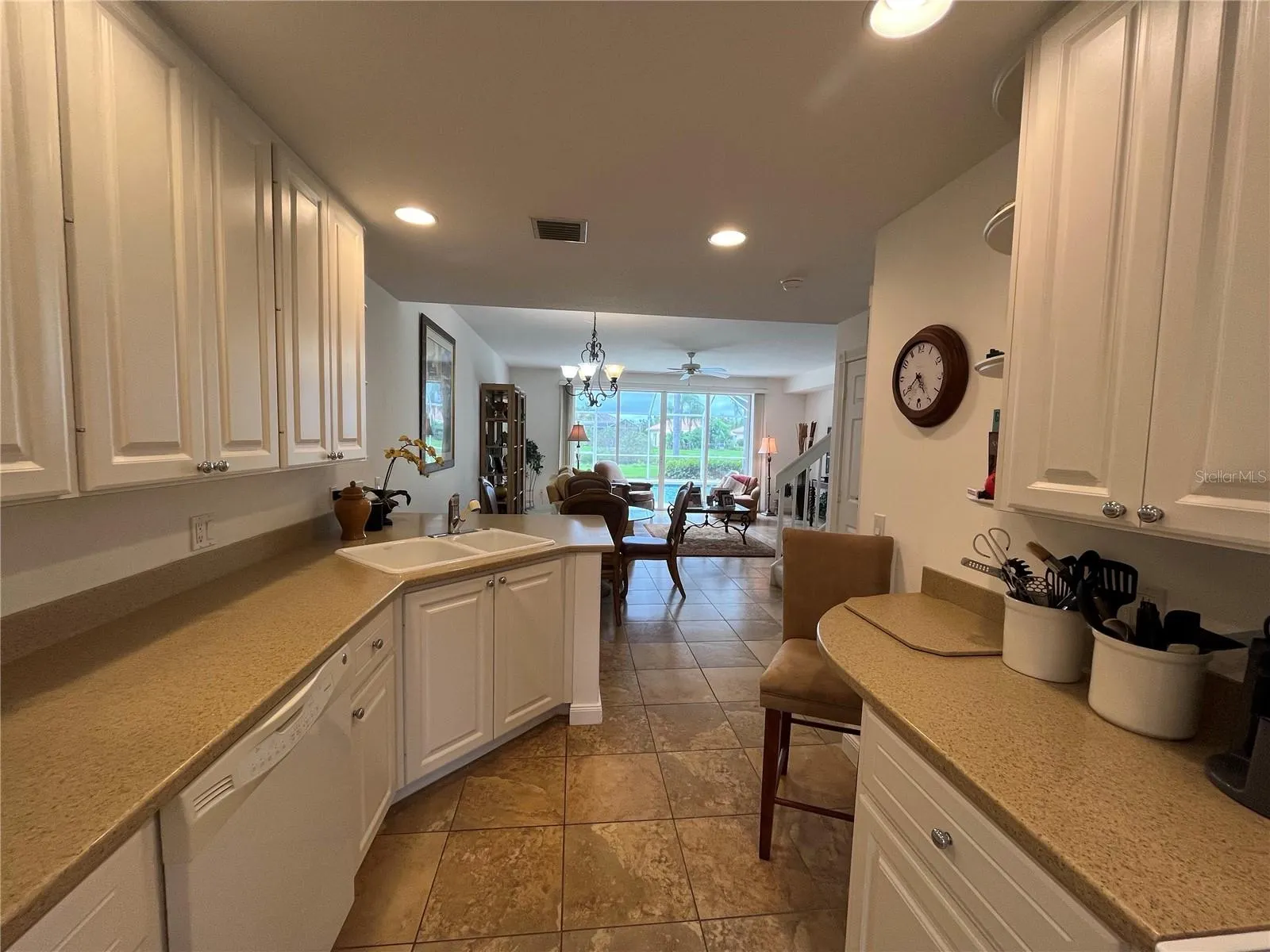 1707 BURGOS DR