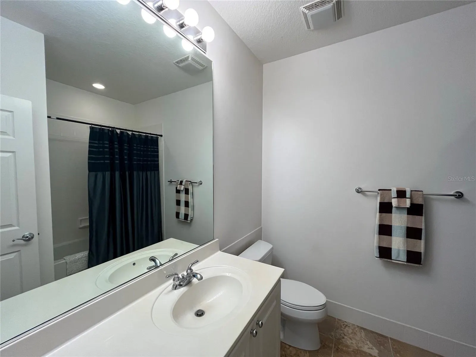 1707 BURGOS DR
