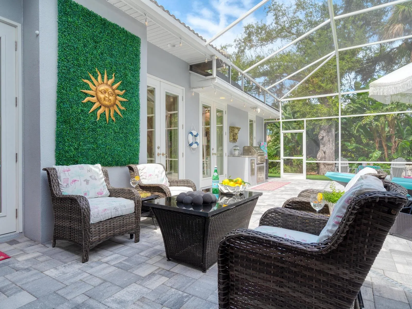 8600 WOODBRIAR DR