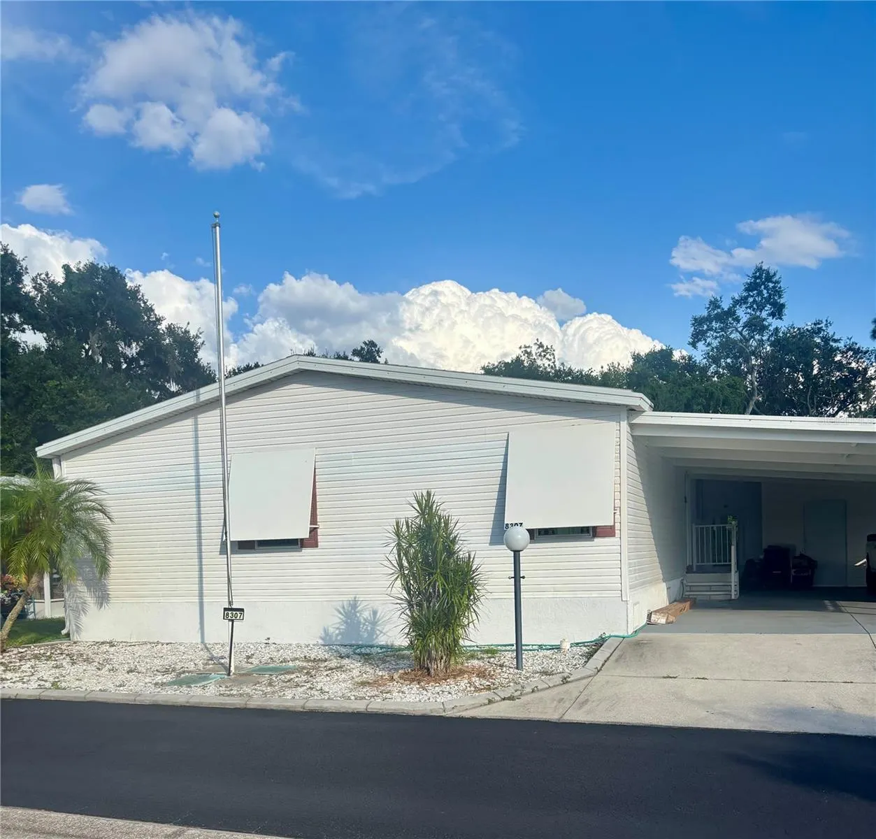 8307 NANCY LN