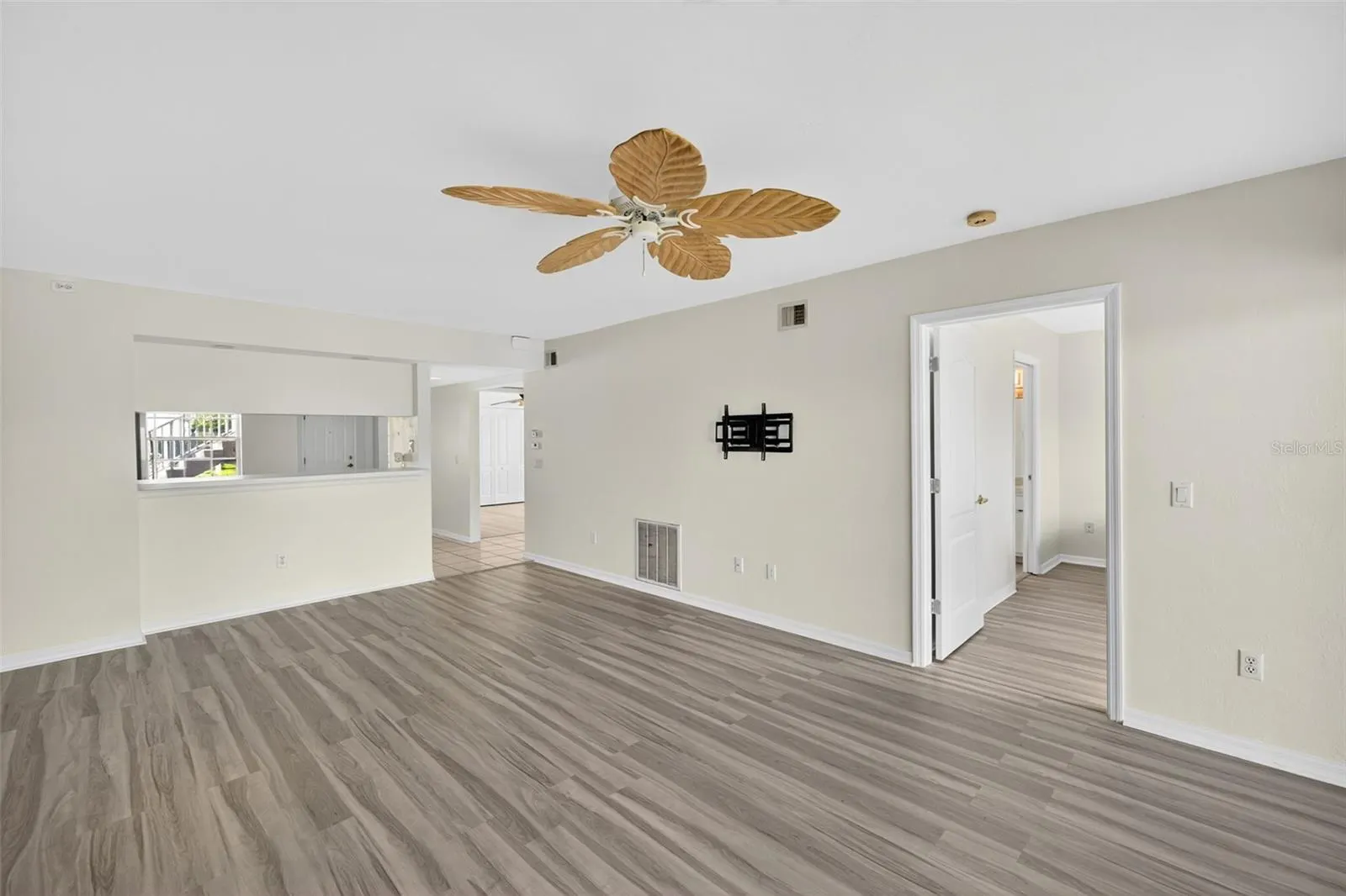 11644 SW EGRET CIR #701, #701