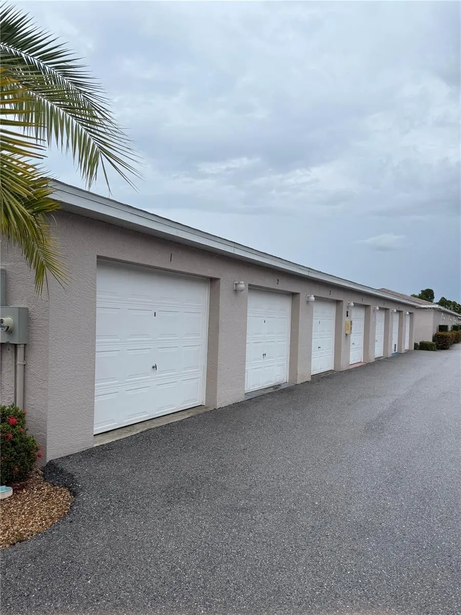 11644 SW EGRET CIR #701, #701
