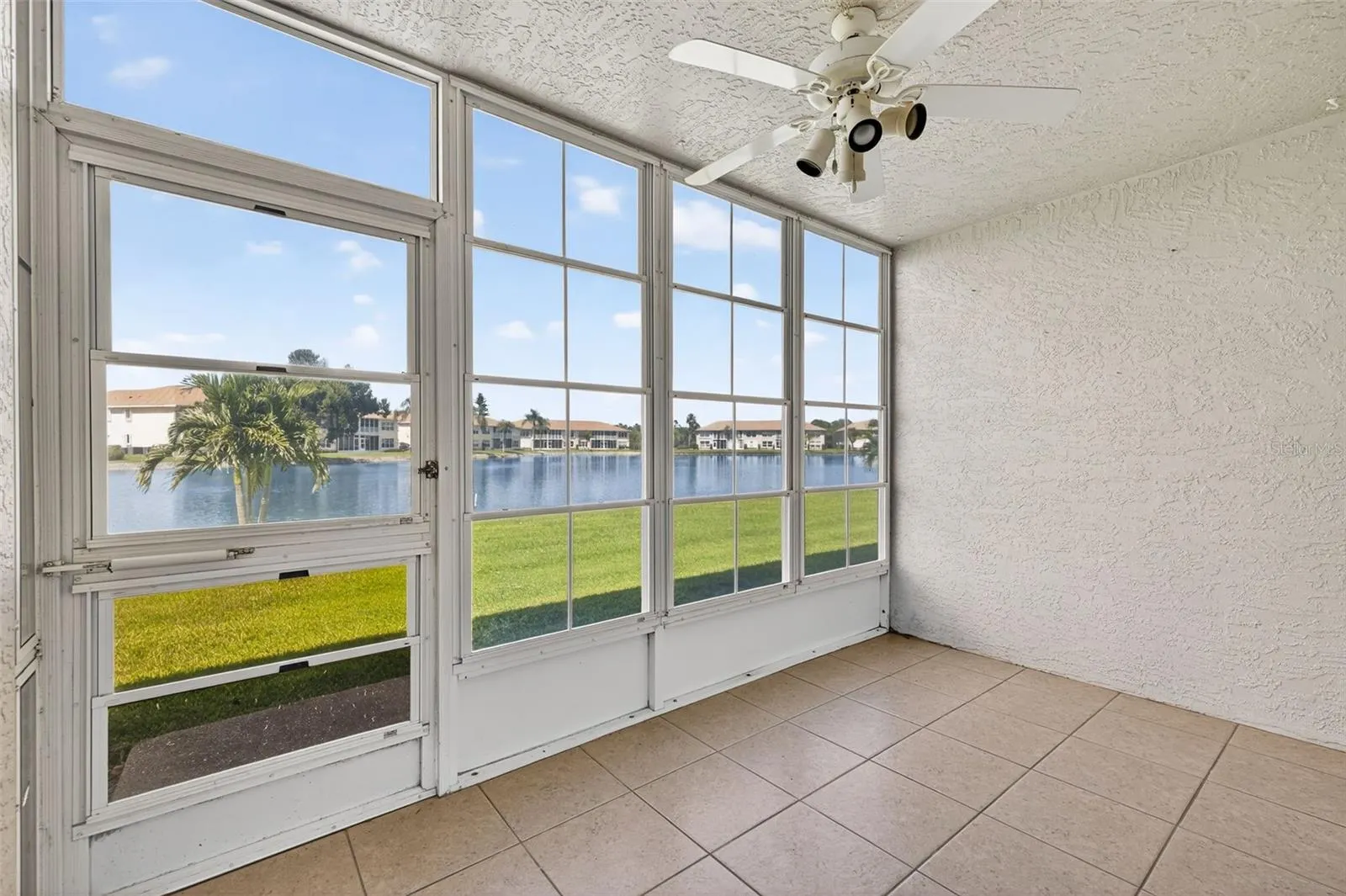 11644 SW EGRET CIR #701, #701