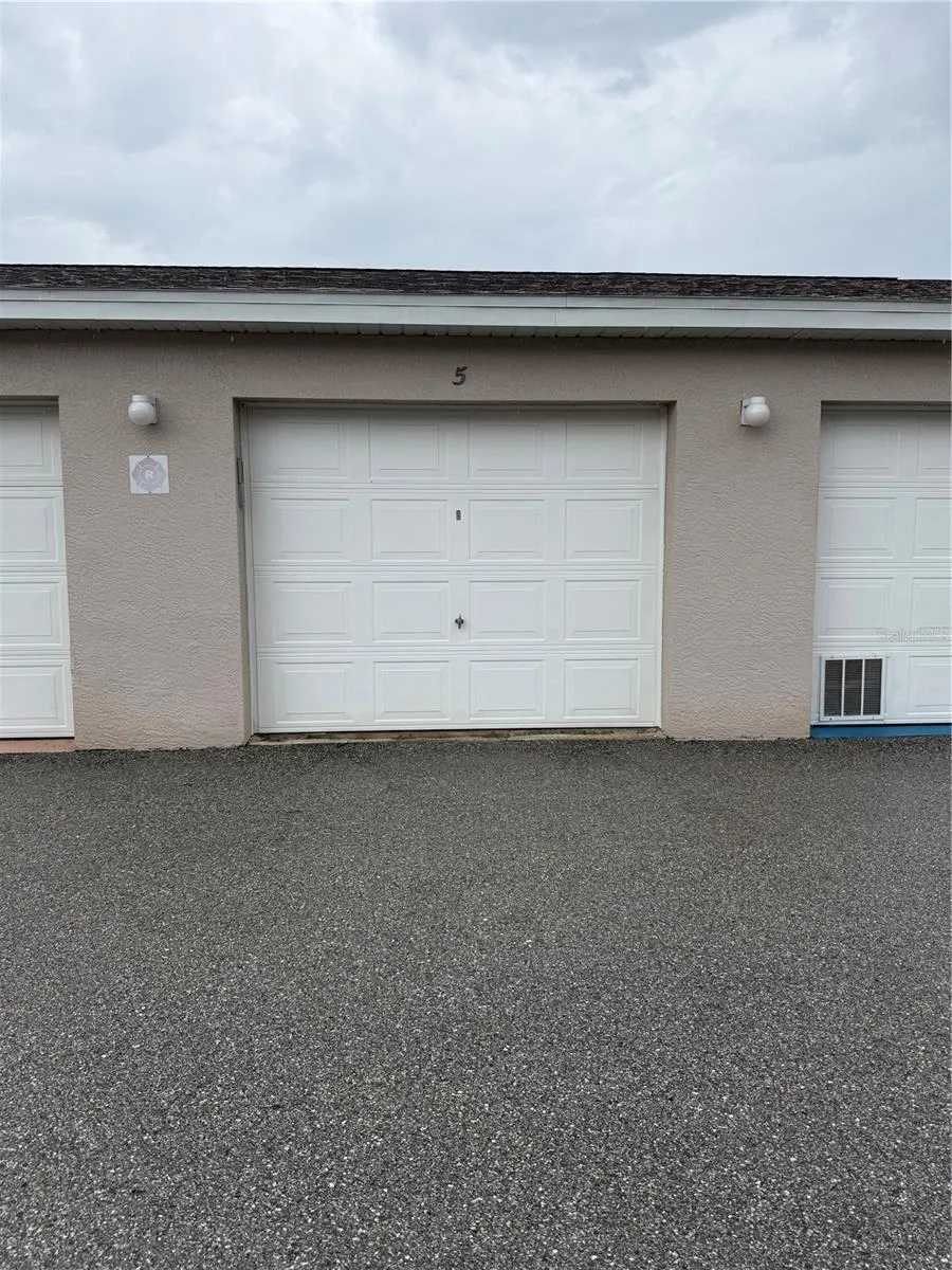 11644 SW EGRET CIR #701, #701