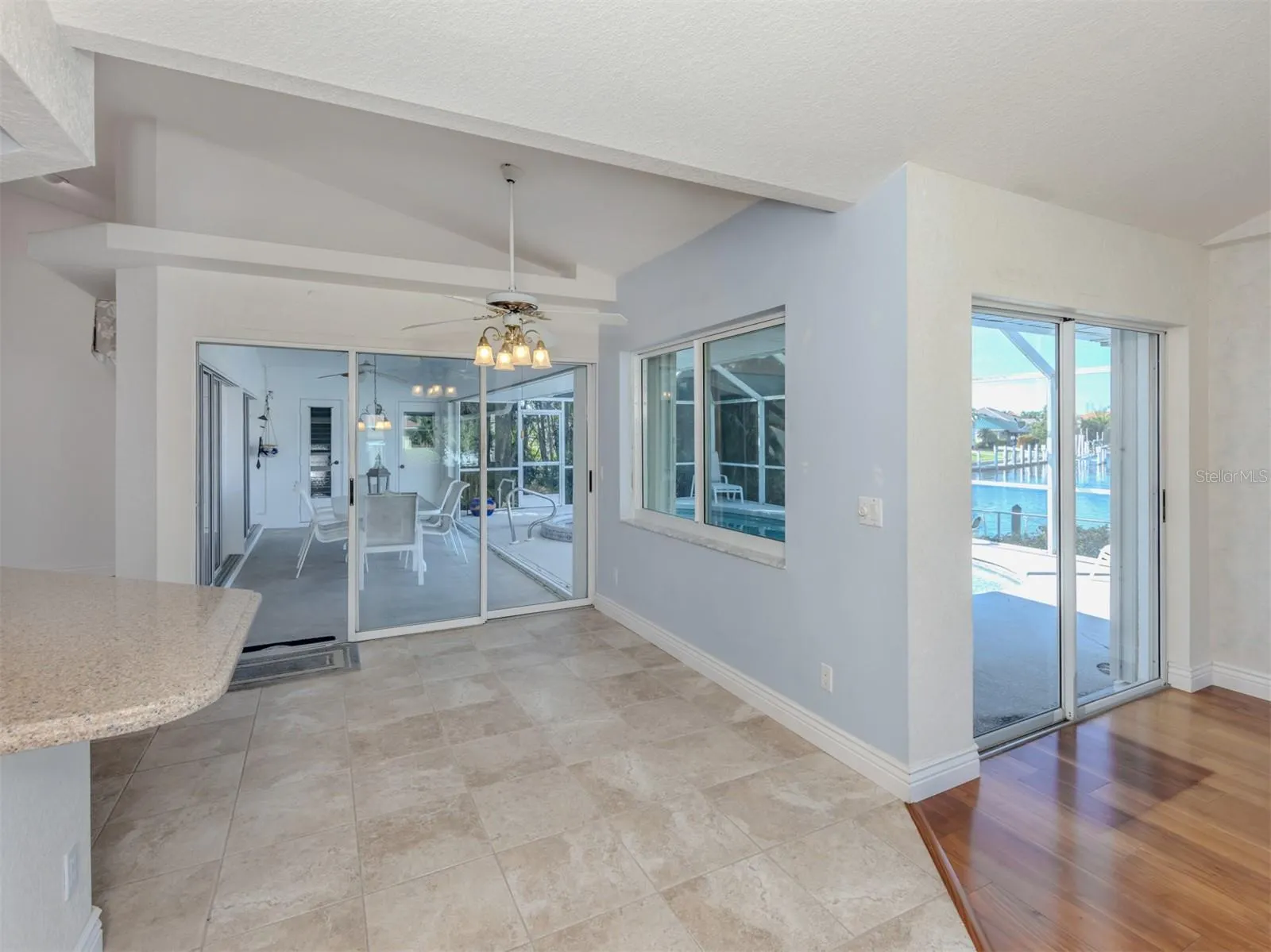 155 CRESCENT DR
