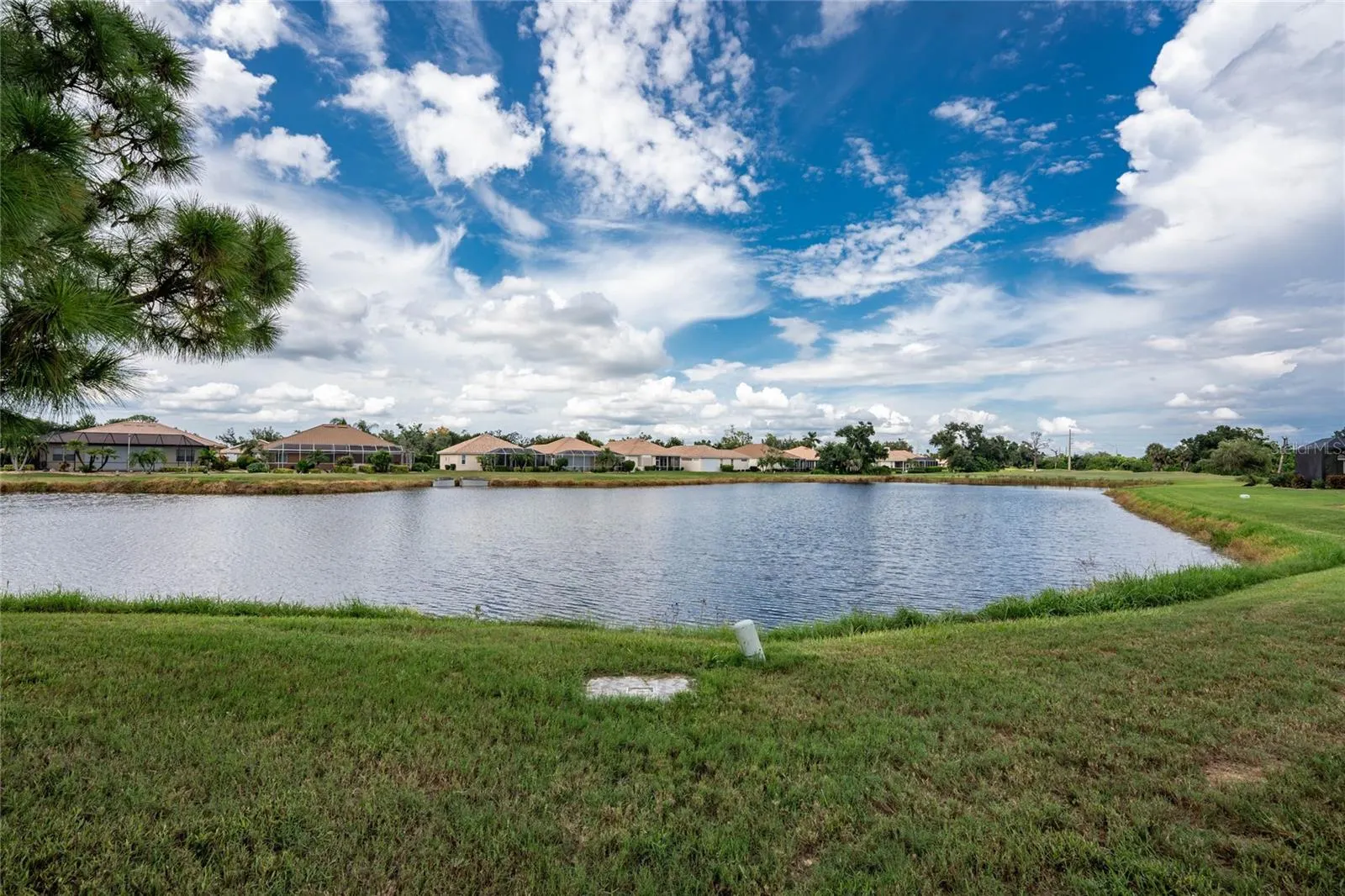 6730 GREENVIEW LN