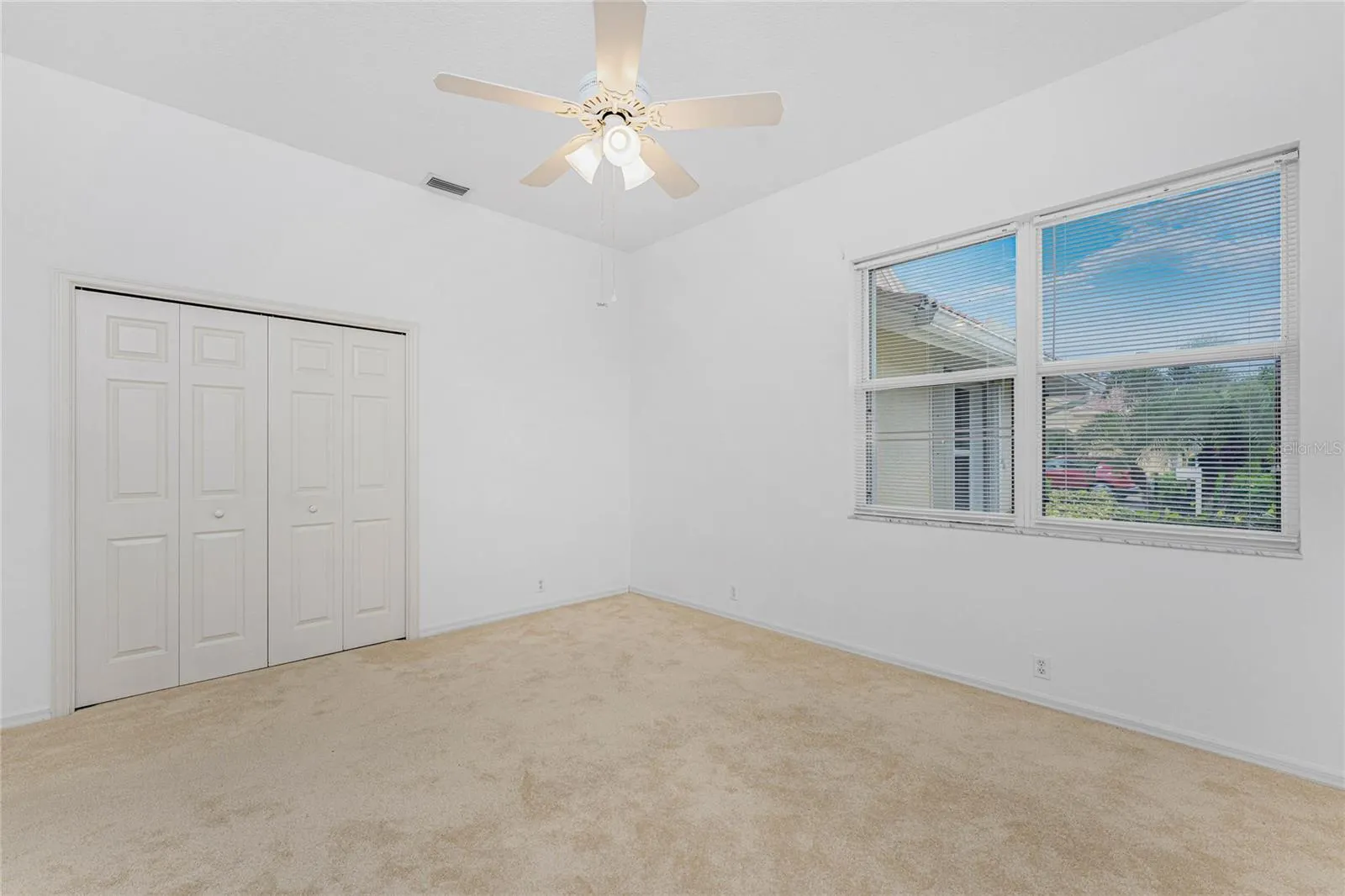 6730 GREENVIEW LN