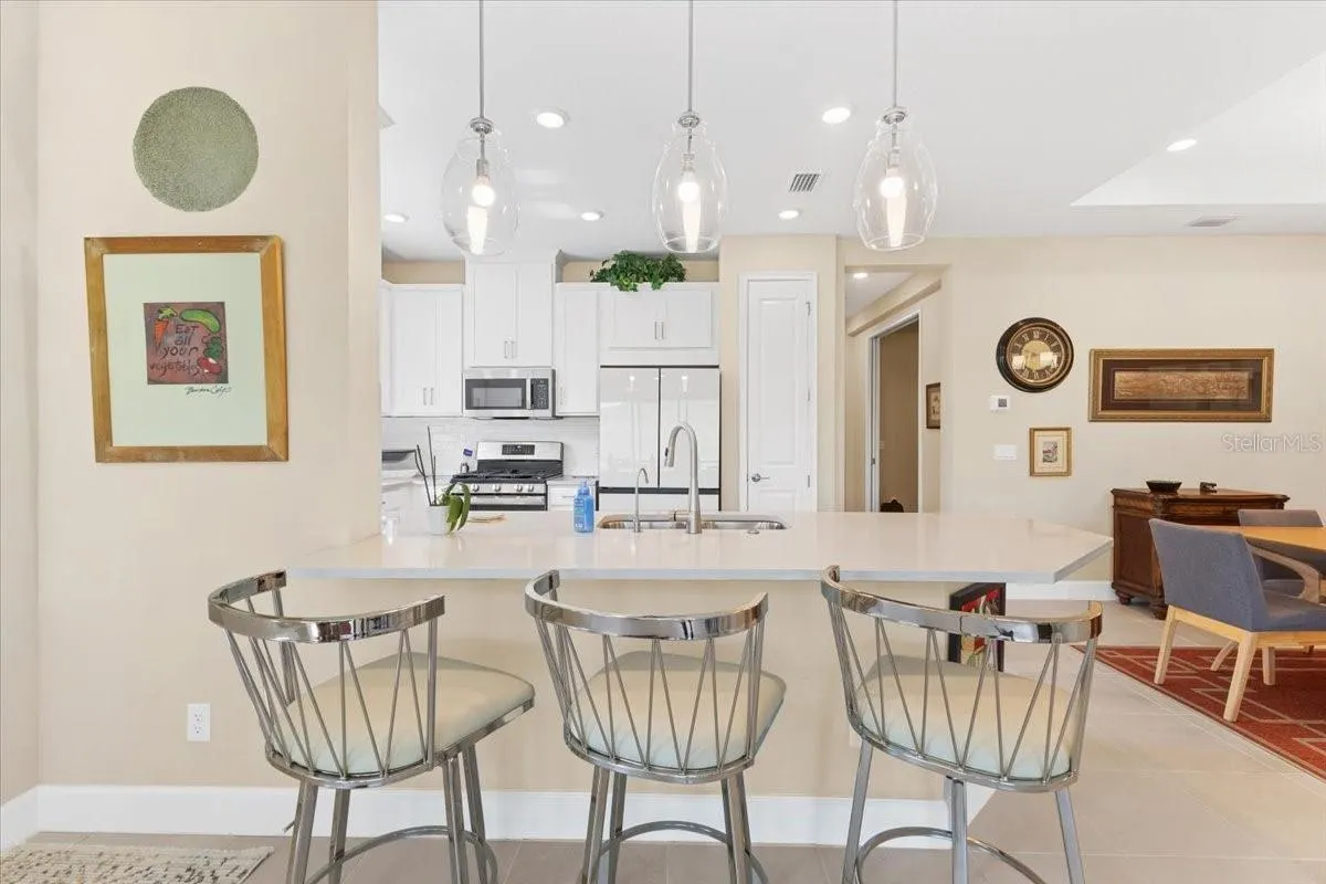 6236 GRANDVIEW HILL CT