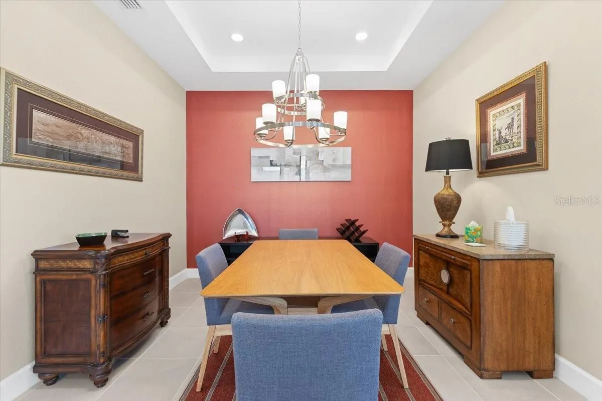 6236 GRANDVIEW HILL CT