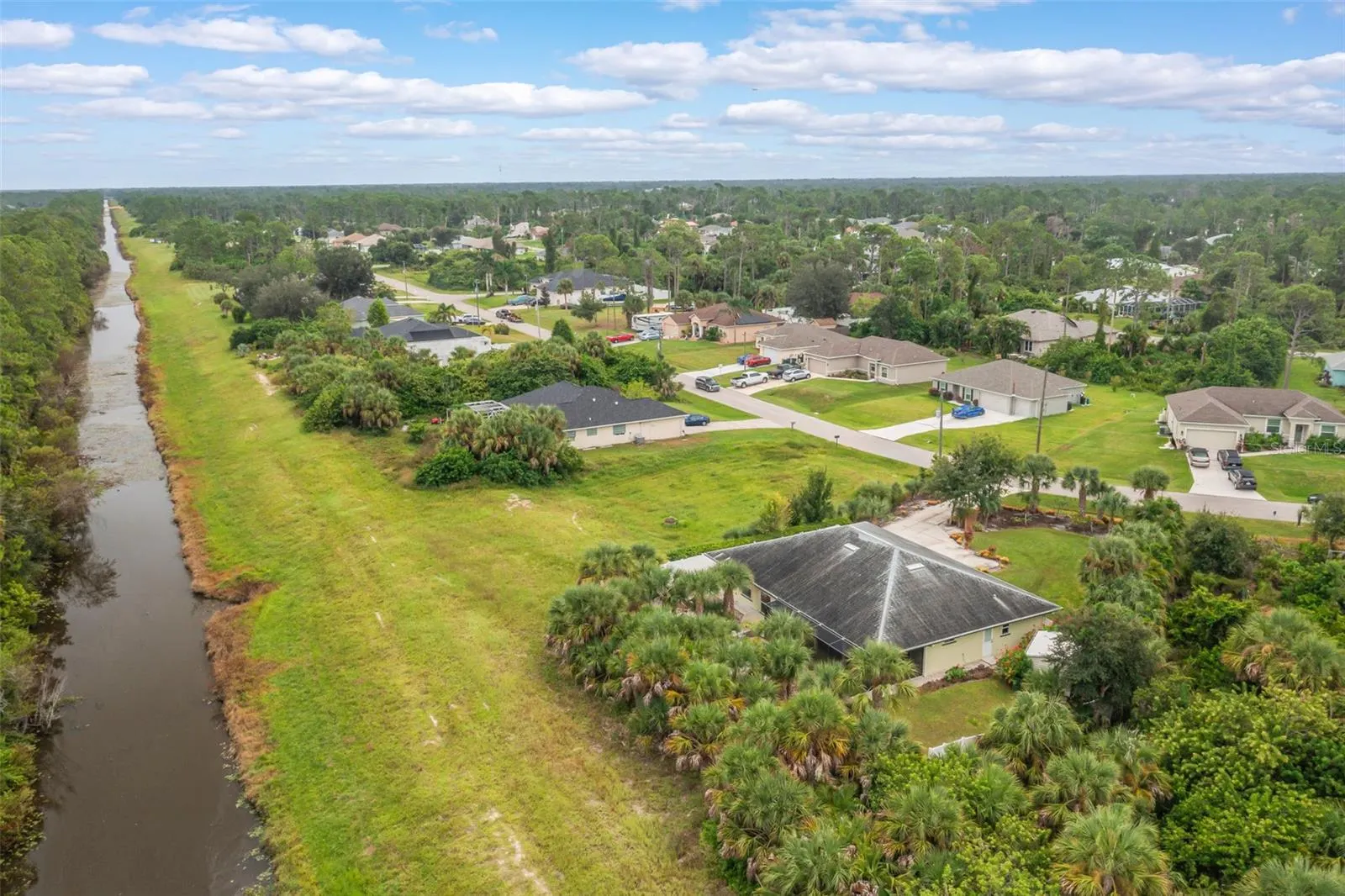 1930 GRANDVIEW DR