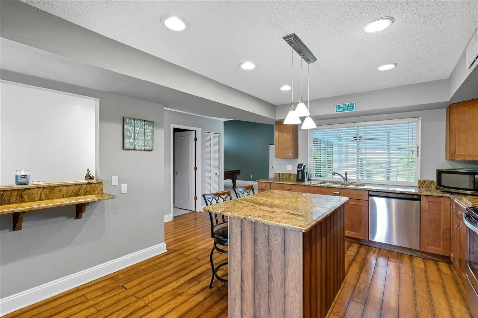 1602 SOUTHBAY DR