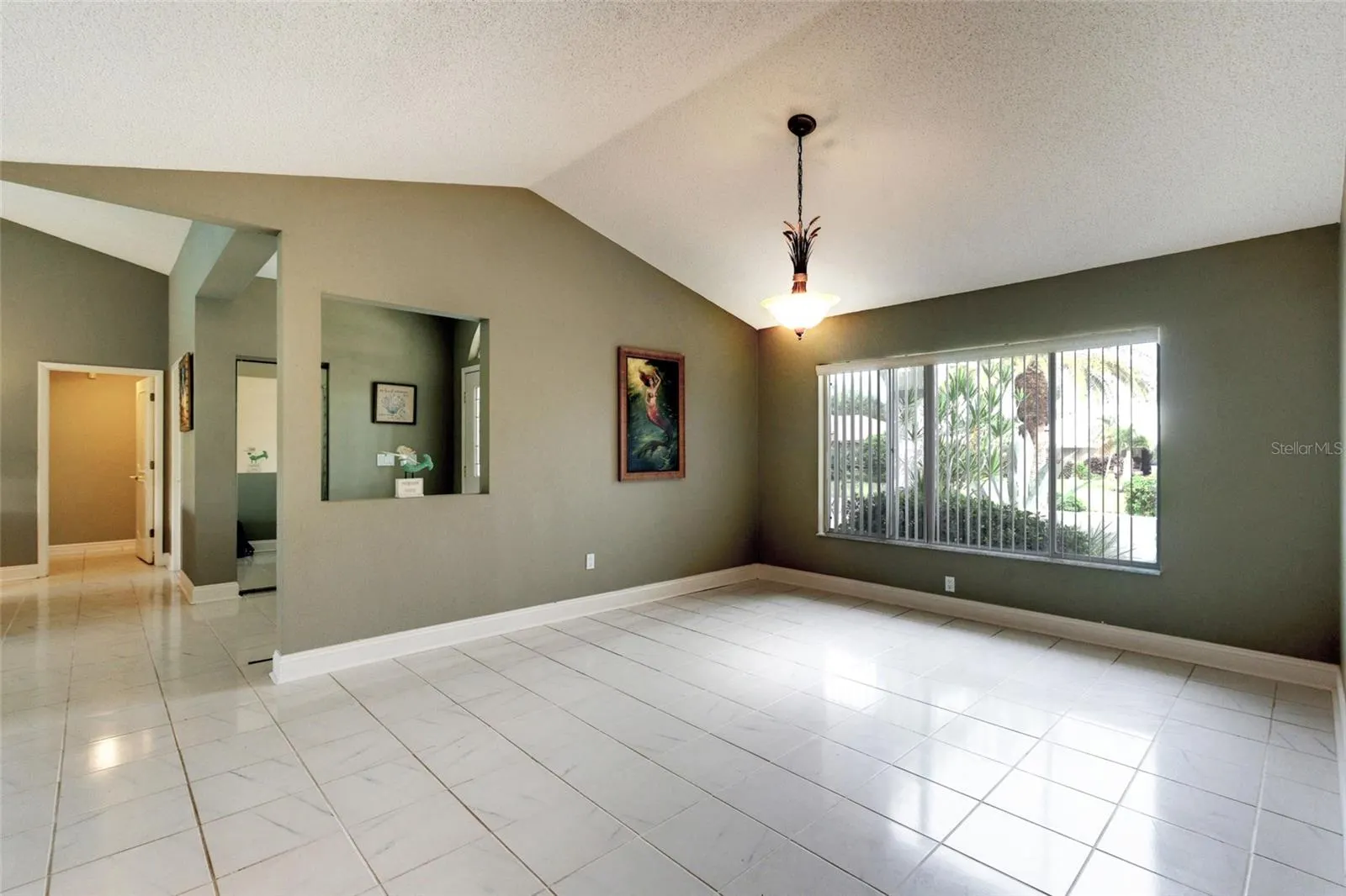 1602 SOUTHBAY DR