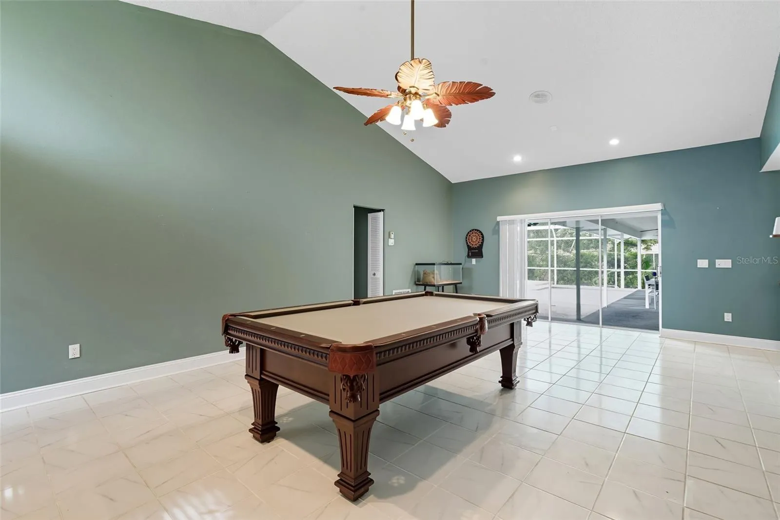 1602 SOUTHBAY DR