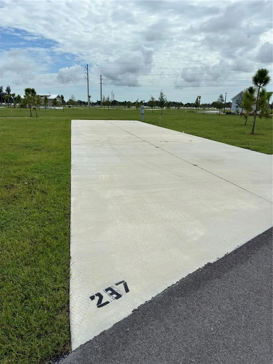 4685 DUNCAN RD #237, #237
