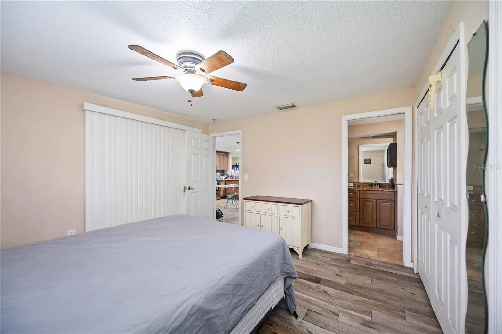 5336 DUNCANWOOD DR
