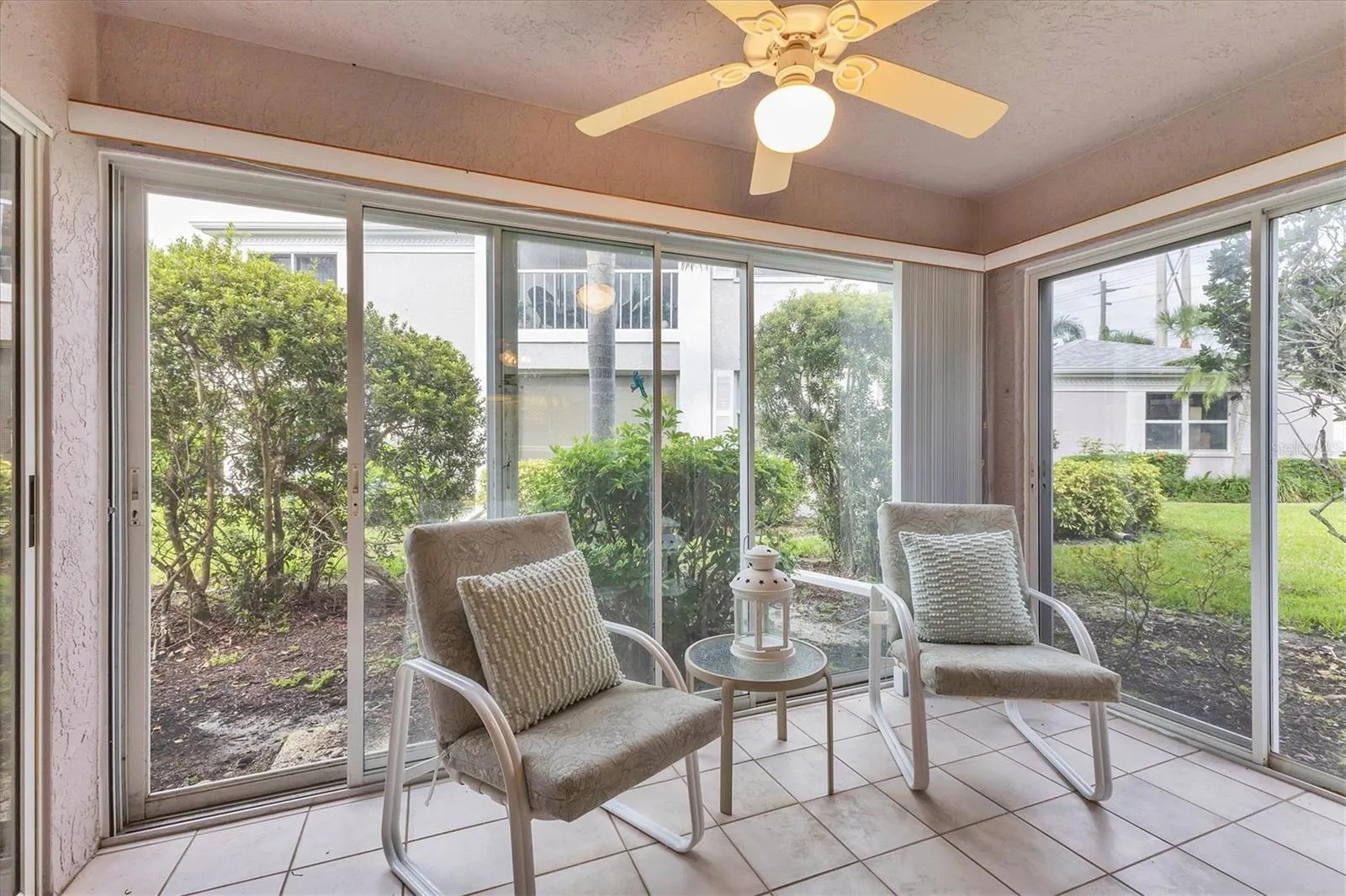 5627 SHEFFIELD GREENE CIR #37, #37