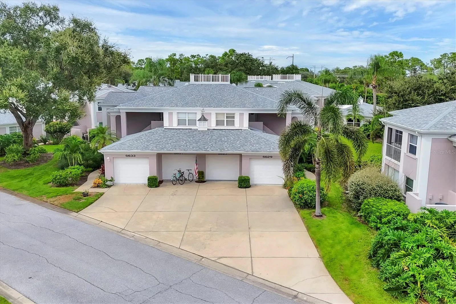 5627 SHEFFIELD GREENE CIR #37, #37
