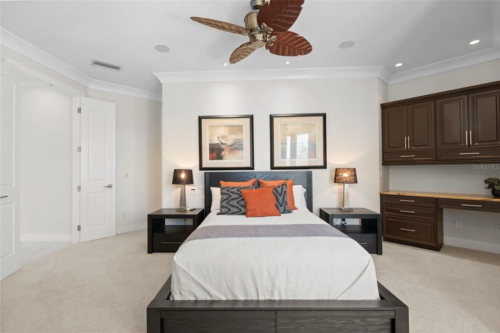 7118 HAWKS HARBOR CIR