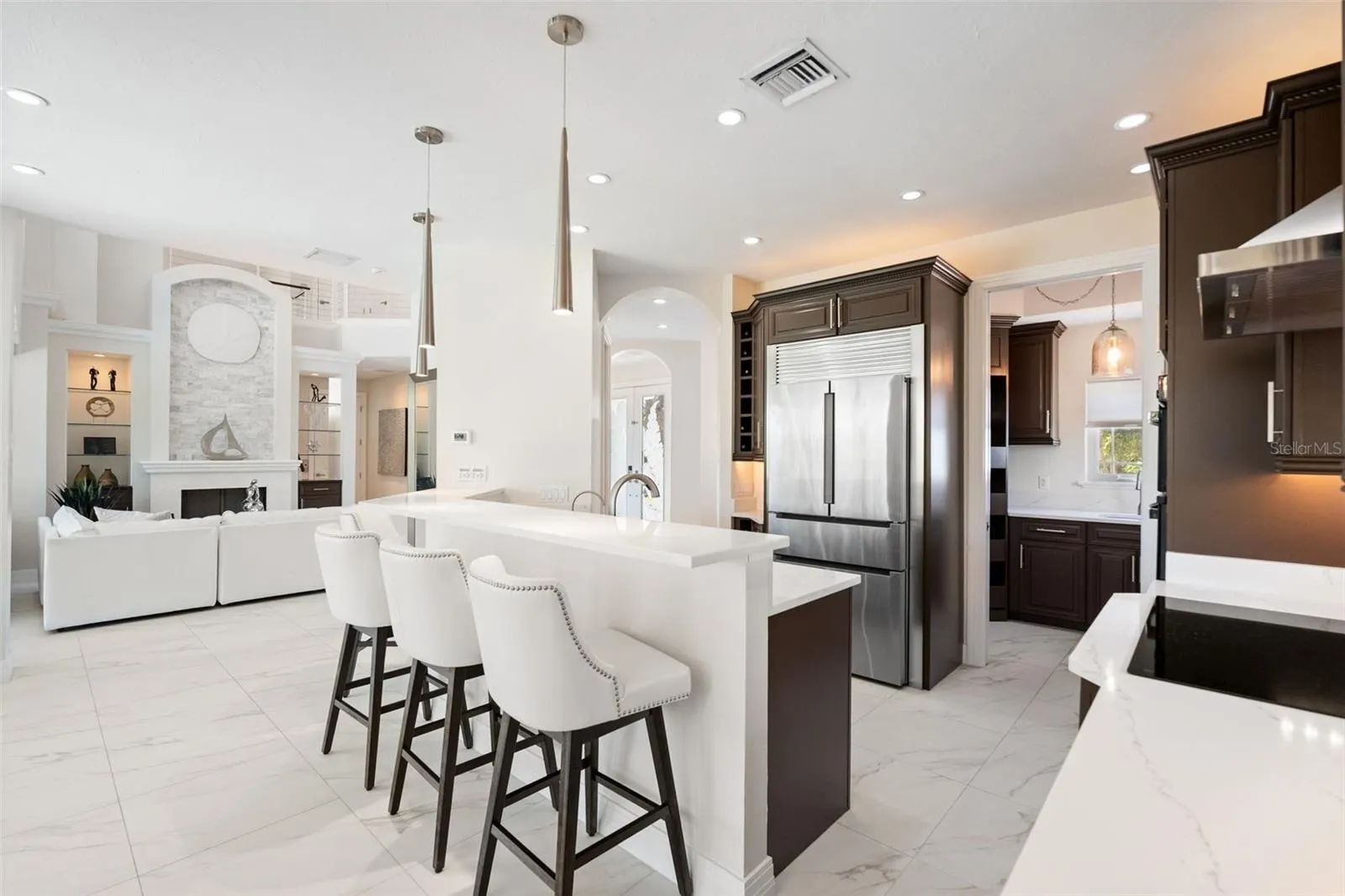 7118 HAWKS HARBOR CIR