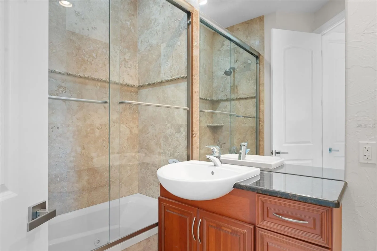 7118 HAWKS HARBOR CIR