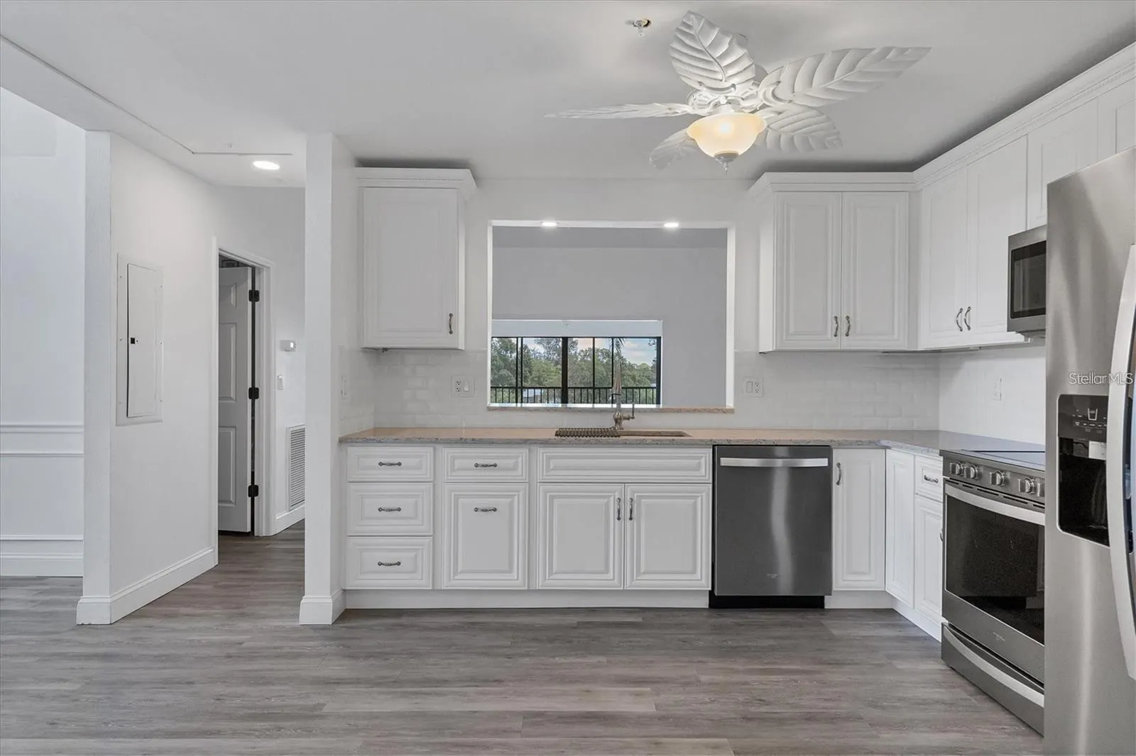 5565 ASHTON LAKE DR #5565, #5565