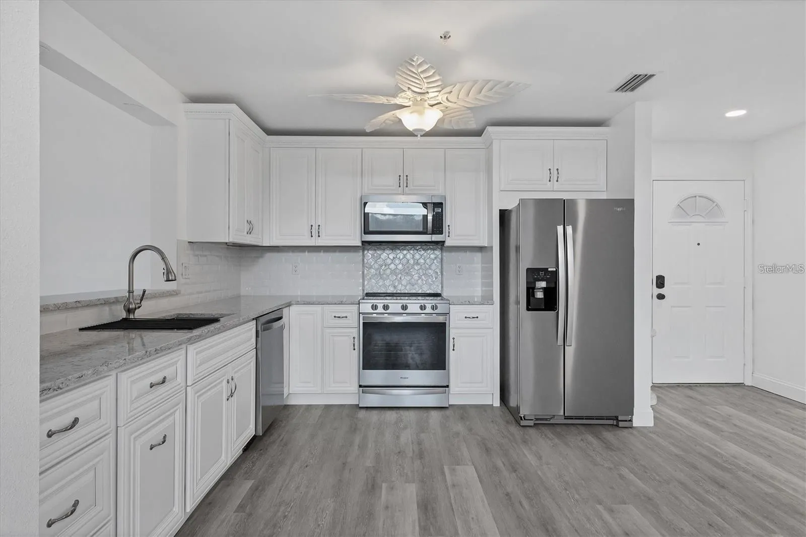 5565 ASHTON LAKE DR #5565, #5565