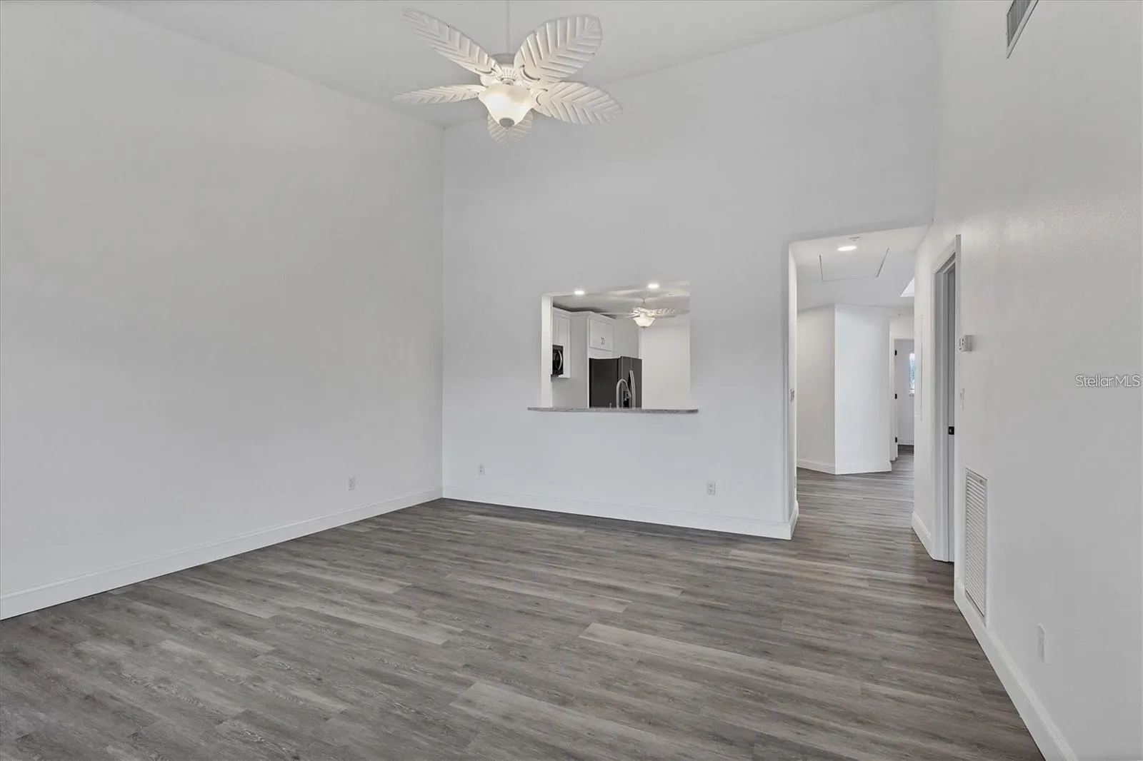 5565 ASHTON LAKE DR #5565, #5565