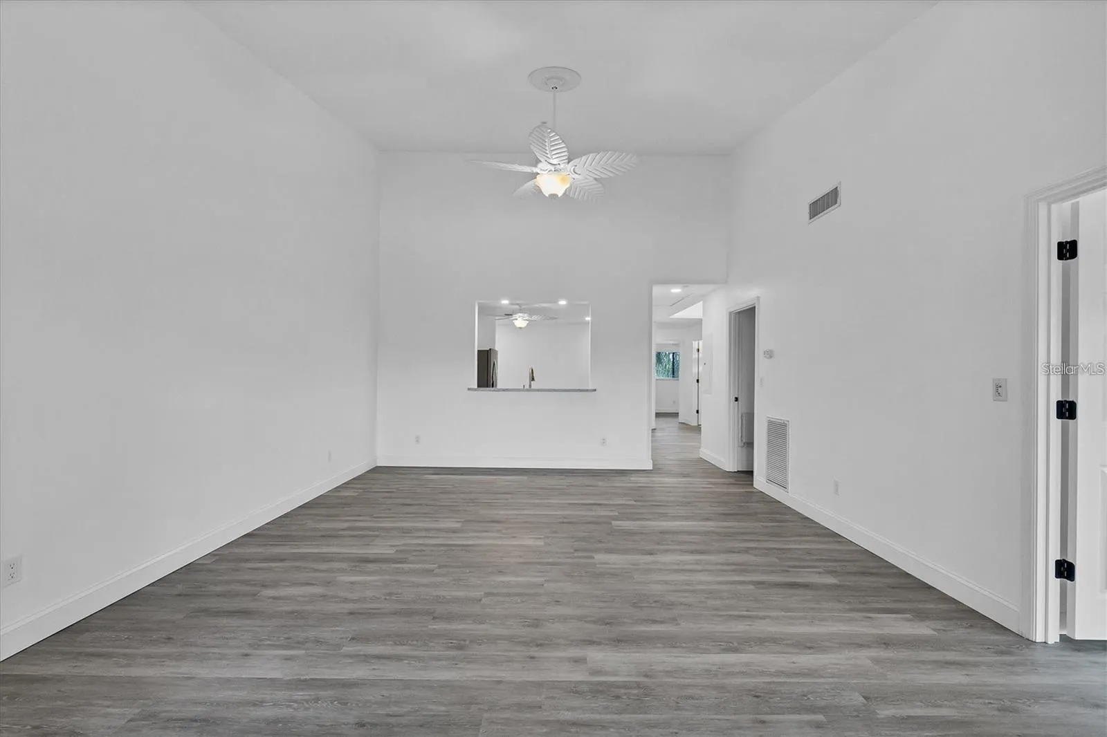 5565 ASHTON LAKE DR #5565, #5565