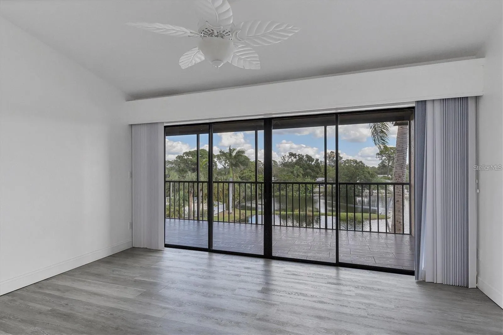 5565 ASHTON LAKE DR #5565, #5565