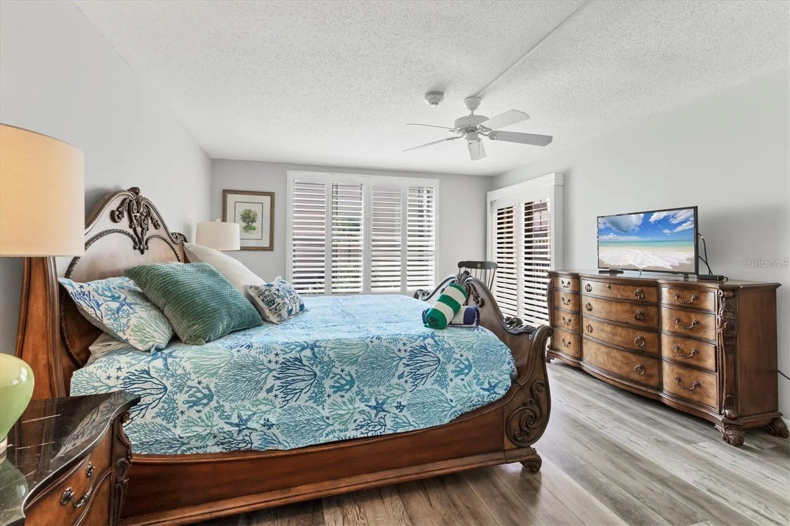 6480 MIDNIGHT PASS RD #311, #311