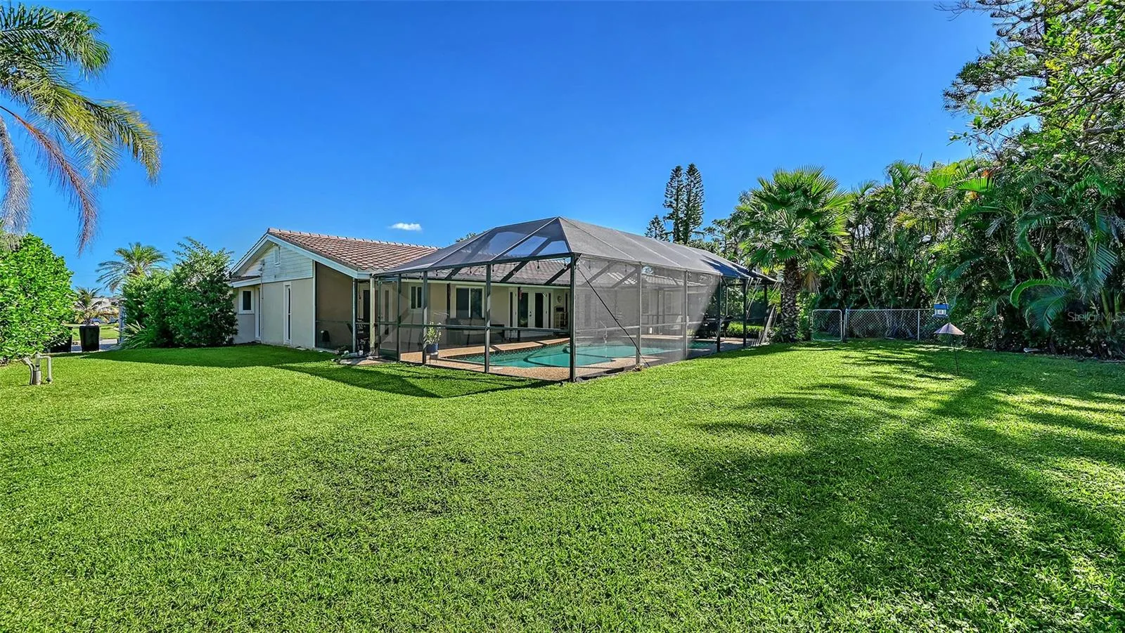 407 BELLINI CIR