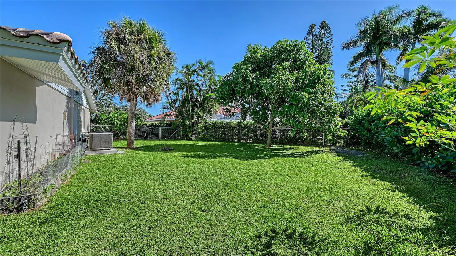 407 BELLINI CIR