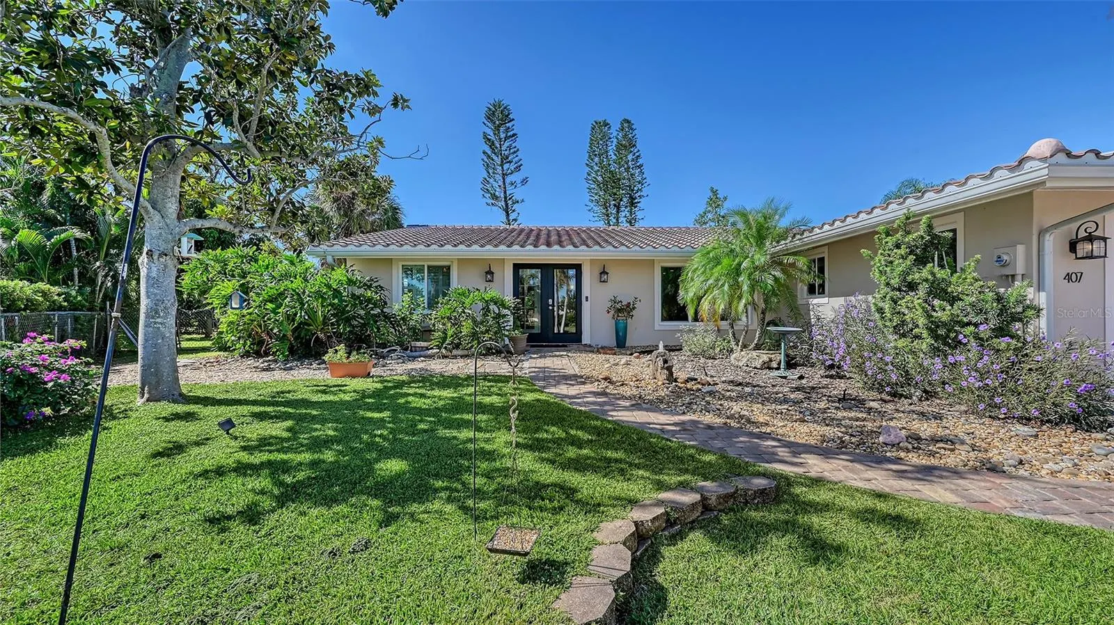 407 BELLINI CIR