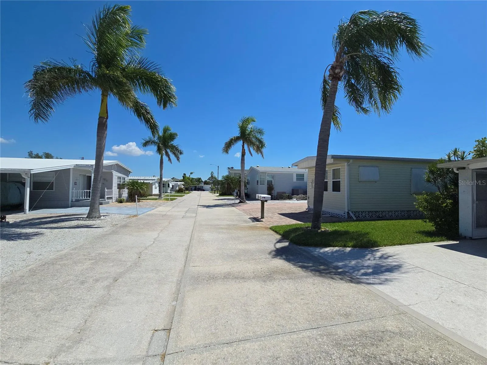 10315 CORTEZ RD W #13H, #13H