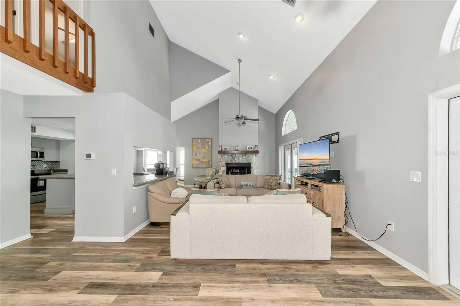 6145 BONAVENTURE CT