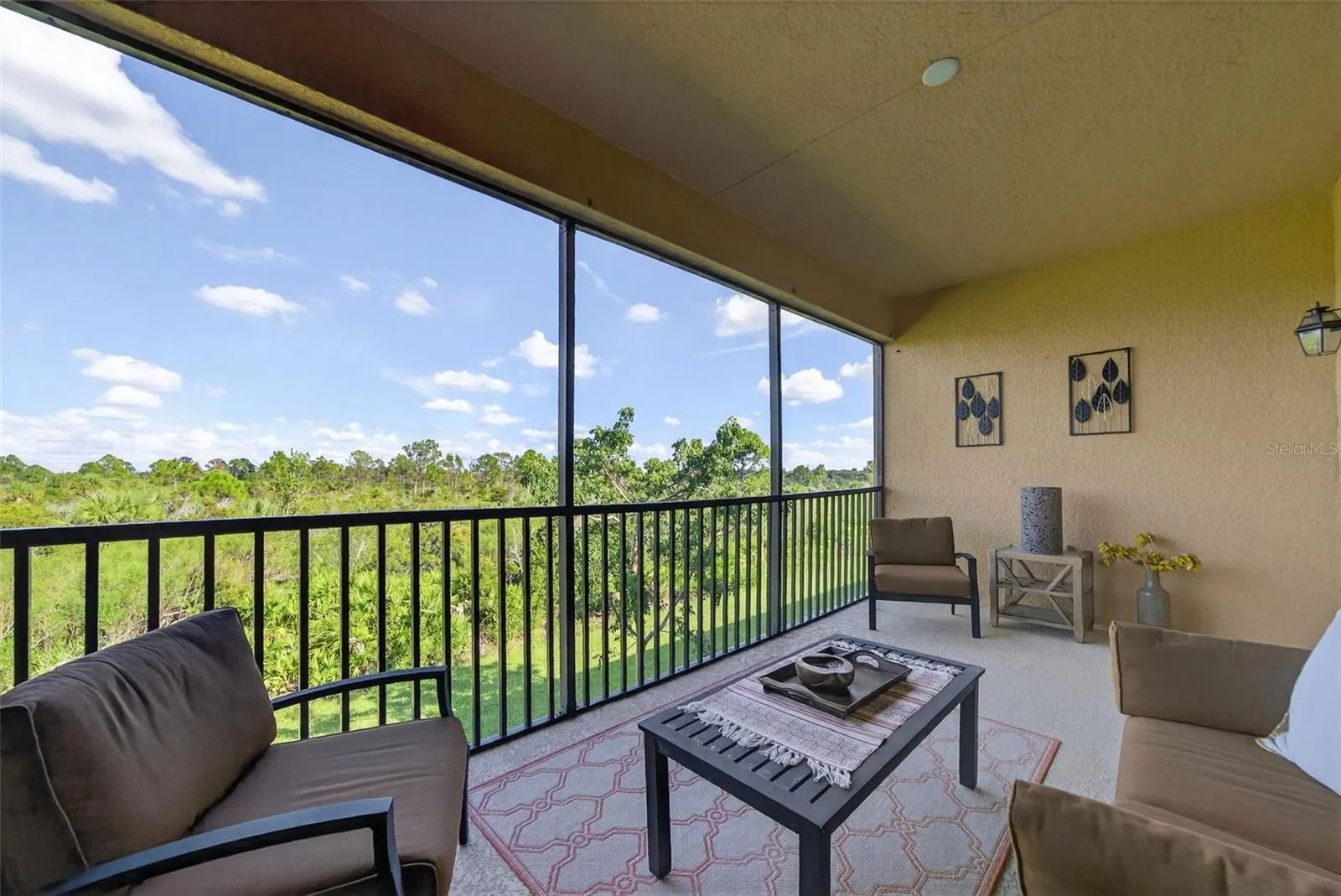 10047 CROOKED CREEK DR #202, #202
