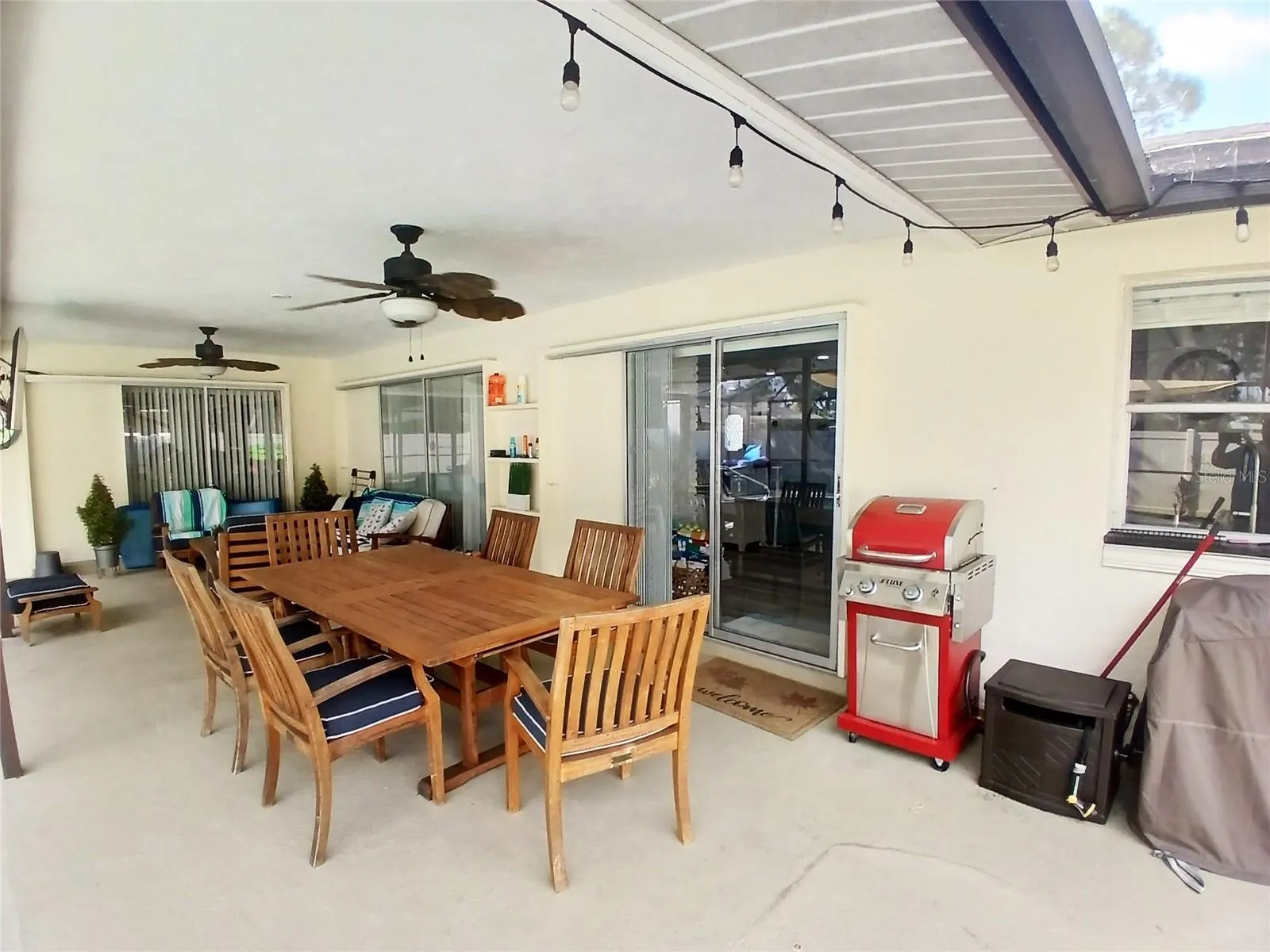4131 CENTER GATE BLVD
