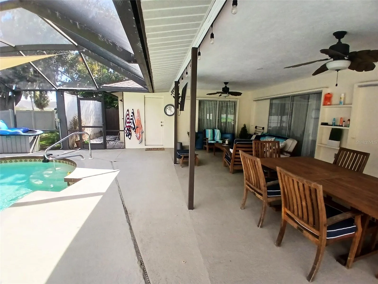 4131 CENTER GATE BLVD