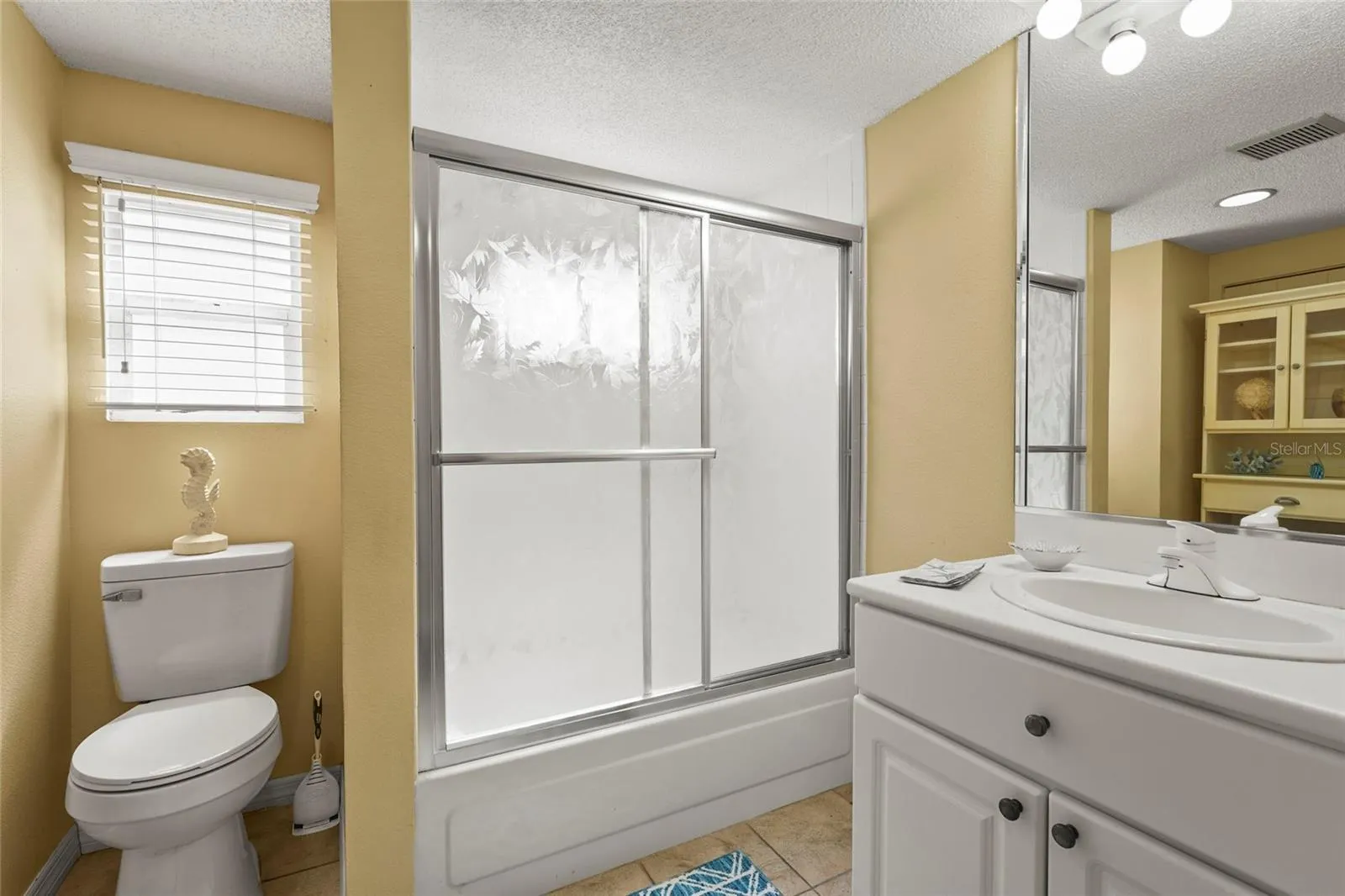33 STARBOARD DR