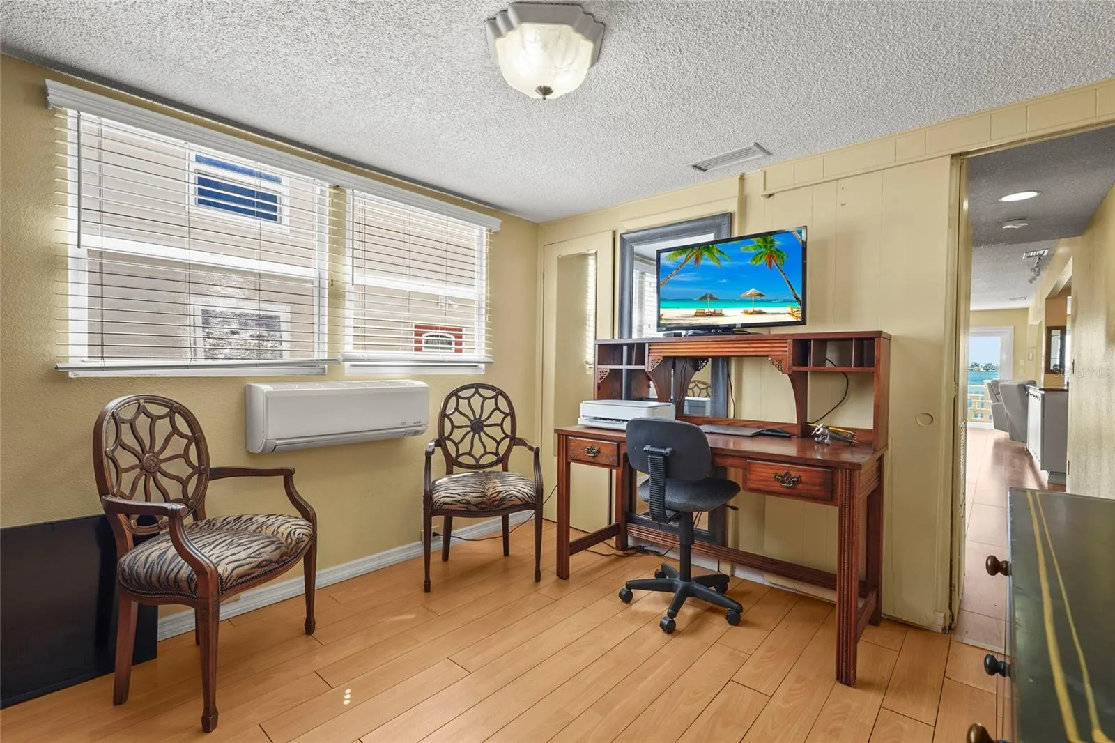 33 STARBOARD DR