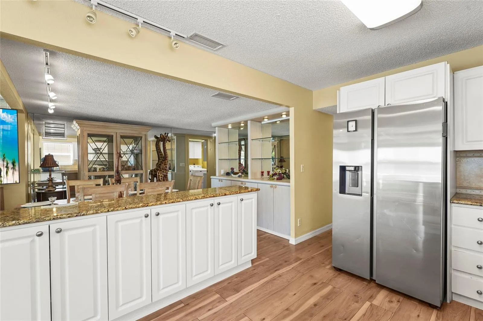 33 STARBOARD DR