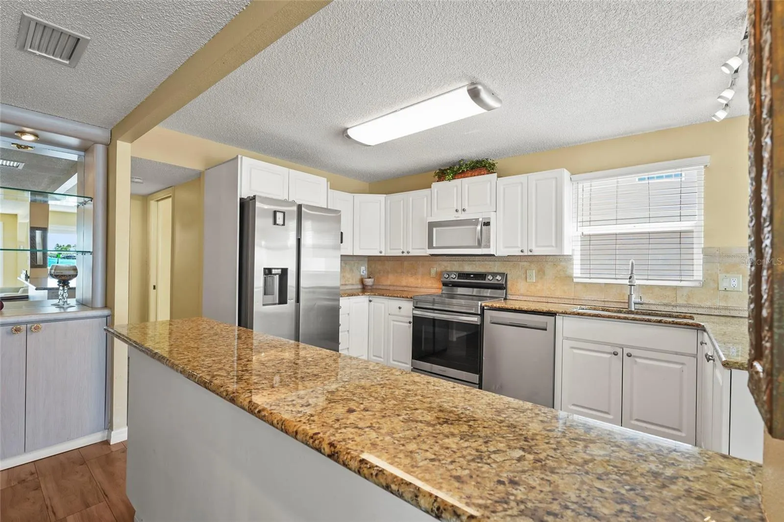 33 STARBOARD DR