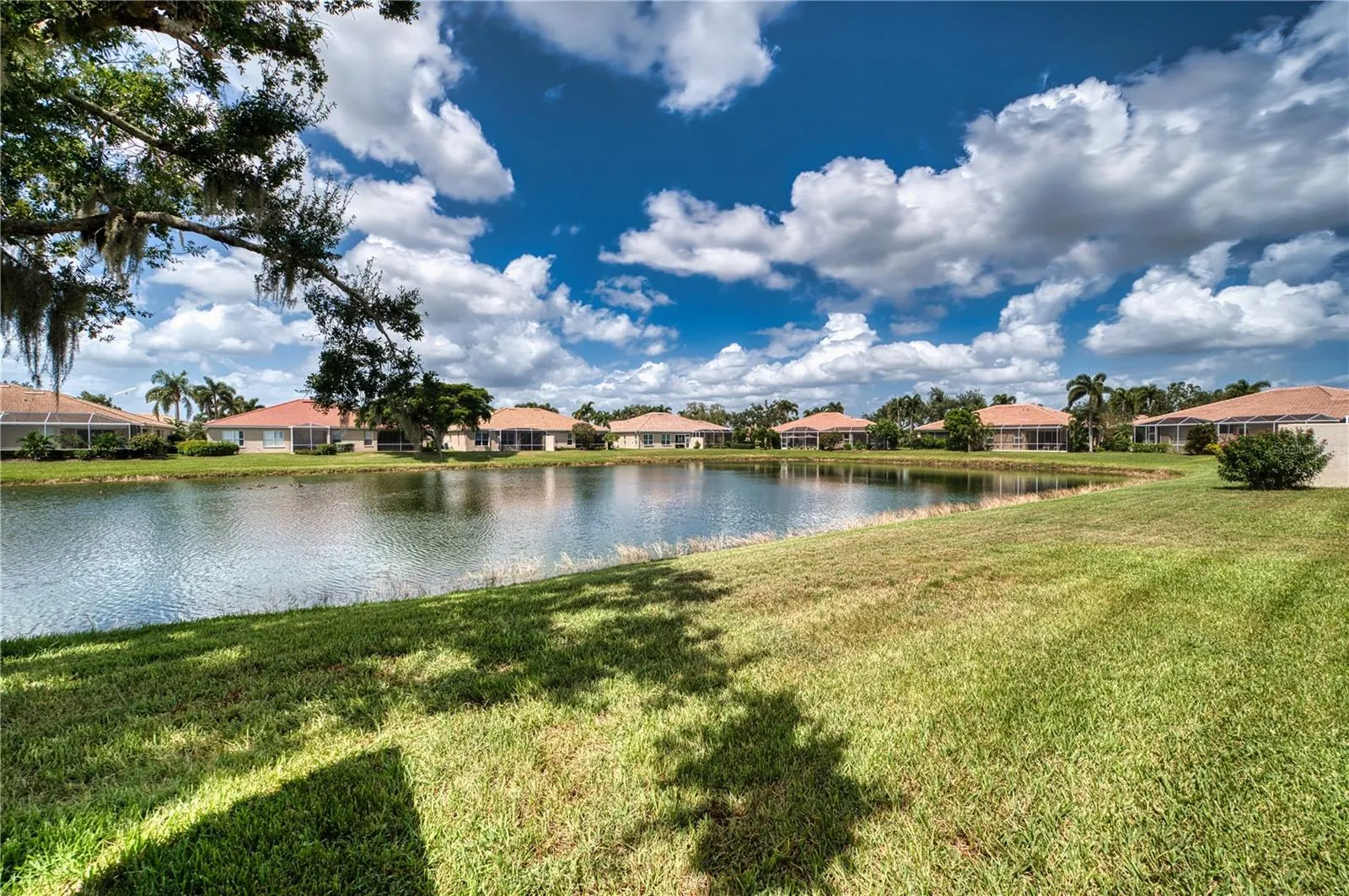 8014 VICTORIA FALLS CIR