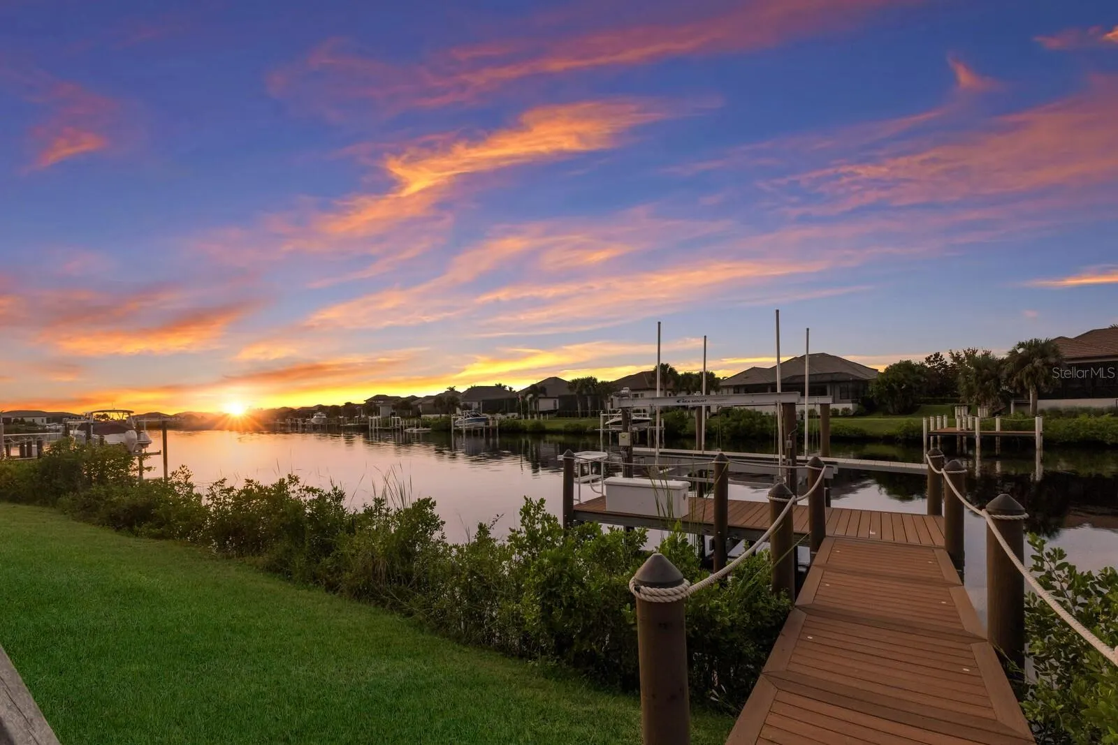 1719 RIO VISTA TER